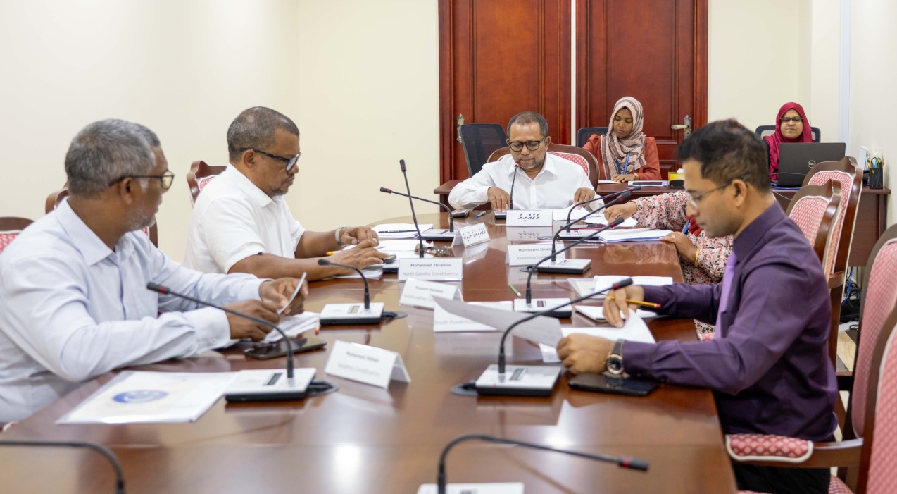 2007 އިން ފެށިގެން އުފަންވެފައިވާ ކުދިންނަށް ދުންފަތް މަނާކުރަން ފާސްކޮށްފި