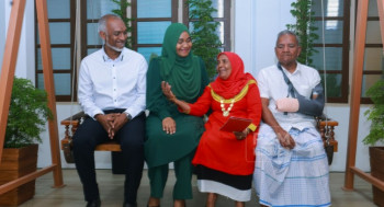 ދުނިޔެ ދެކެމުންދާ ކުރިއެރުމާއި ކާމިޔާބީގެ ފަހަތުގައި ތިބި ހަގީގީ ބަޠަލުންނަކީ މަންމައިން: ރައީސް